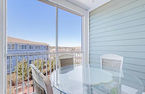 Sun Ridge Apartment | Bayside Resort -31568 Winterberry Pkwy. #305