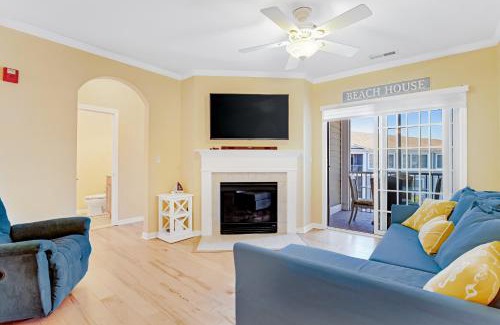 Sun Ridge Apartment | Bayside Resort -31568 Winterberry Pkwy. #305