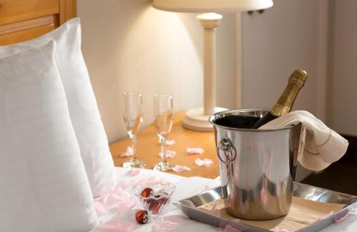 West Yarmouth Hotel | Bayside Resort Hotel