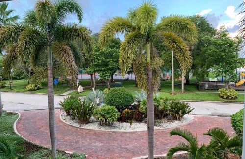 Ruskin Apartment | Bayside Retreat