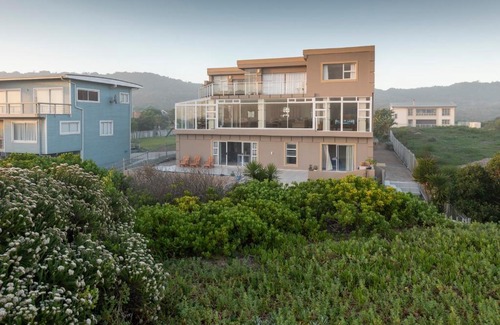 Myoli Beach Apartment | Bayside Views