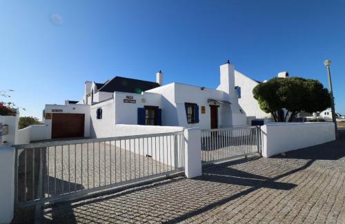 Paternoster House | Baywatch Paternoster - The Cottage