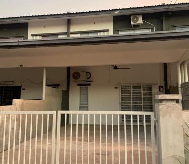 Tuaran House | BB Homestay