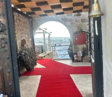 Ortahisar Hotel | Be Still Alexa Smart Luxury Escape Adults Only