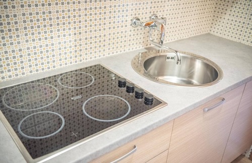 San Rocco House | Be won over by the Valente two-room apartment and enjoy your vacation