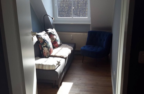 Kuehlungsborn Apartment | BEACH 50m, sehr ruhig, 100m Lidl, Netto, minicolf, 200 forest, 500m Steam train
