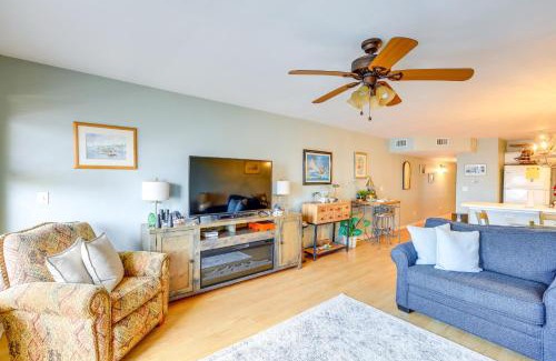 Cedar Key Apartment | Beach and Pool Access at Condo on Cedar Key!