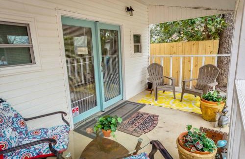 Pensacola House | Beach Barn - 5min to Pcola Beach