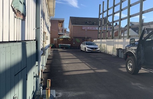 Seaside Heights Apartment | Beach/Boardwalk Block-Bright & Beachy