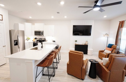 Gulf Breeze House | BEACH BOHO One NEW Townhome! Fully redone, a designer slice of HEAVEN!