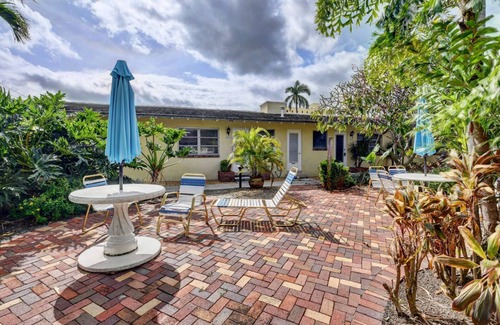 Delray Beach Condo | Beach Bungalow