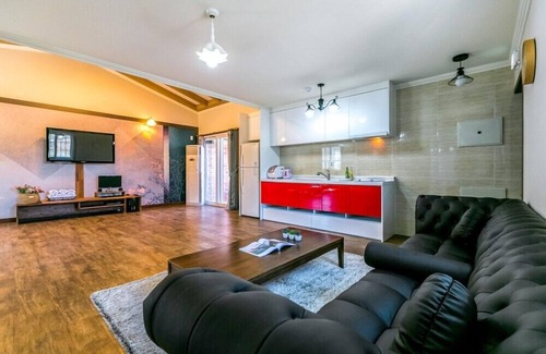 Urikkae Apartment | Beach castle hotel & resort