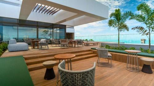 Meireles House | Beach Class Meireles by Holiday Stays