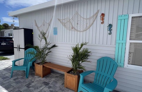 Hutchinson Island South Cottage | Beach Cottage-Jensen Beach