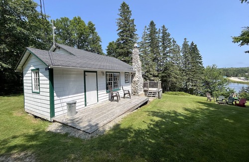 Hubbards Cabin | Beach Cottage - Spruce Grove - Hubbards Beach