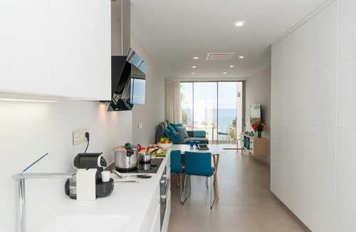 Playa del Aguila Cottage | Beachfront Playa del Aguila by VillaGranCanaria