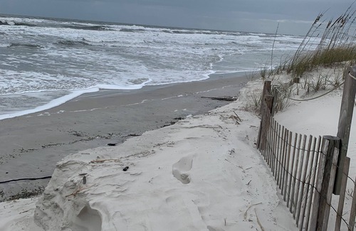 Crescent Beach Condo | Beach Front, 3 beds, pool overlooking beach, New Paint, Restoration furniture