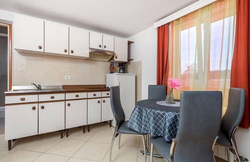 Punta Kriza Apartment | Beach front apartment in Punta Kriza