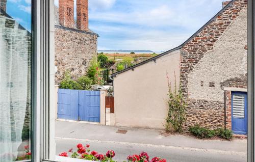 Hirel Apartment | Beach Front Apartment