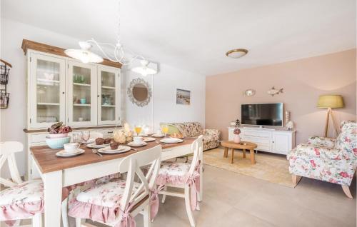 Lukovo Sugarje House | Beach Front Home In Lukovo Sugarje