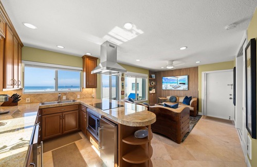 Huntington Beach Condo | Beach Front - On the SAND, shoreline, ocean, beach, HB Pier and bike path views.