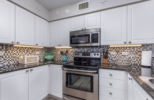Fort Walton Beach Condo | BEACH FRONT, SPECTACULAR VIEWS, CORNER UNIT, 2BEDROOM, 2BATH, LRG BALCONY