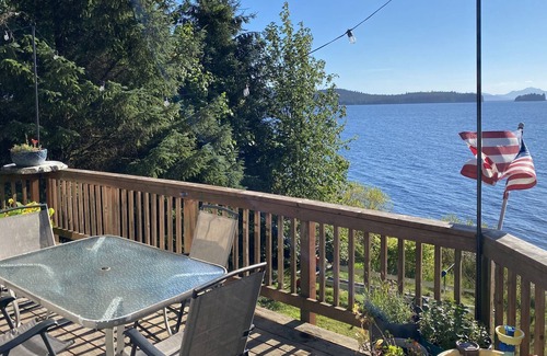 Ketchikan House | Beach Front Spacious Home-Whale watch from the deck!