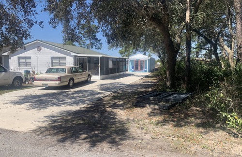 Riviera Beach Cottage | Beach Guest House Cottage Pier Park, Frank Brown Park, & 30a, private driveway