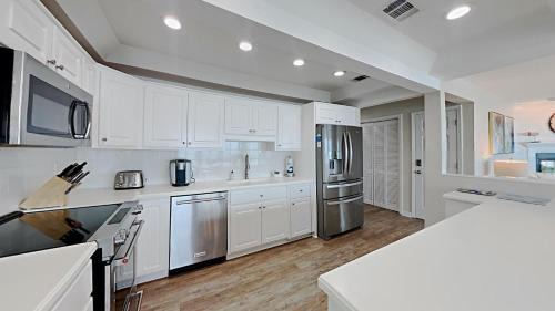 Seagrove Beach House | Beach Happy by Coastal Dreamin