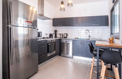 Nahariya Apartment | Beach Haven 3BR Apt by Sea N' Rent