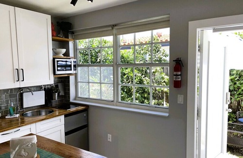 Flagami Apartment | Beach hideaway in the middle of Miami studio