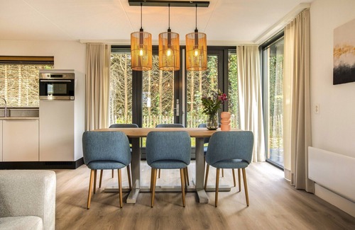 Municipality of Hellevoetsluis Apartment | Beach Hotel Bliss for Two