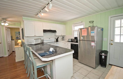 Atlantic Beach House | Beach Life Up, Oceanview Duplex in Atlantic Beach, NC!