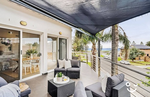 Thirroul House | Beach Lovers Delight @ Thirroul Beach