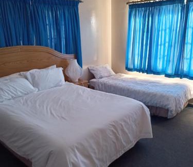 Uvongo Apartment | Beach mansions No 6