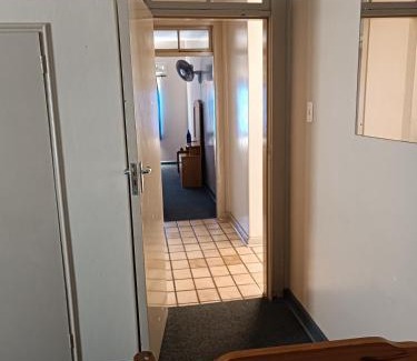 Uvongo Apartment | Beach mansions No 6