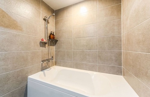 Yeongdo Hotel | Beach Motel