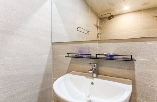 Yeongdo Hotel | Beach Motel