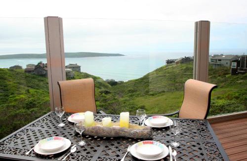 Dillon Beach House | Beach Nest! Hot Tub! Sauna! BBQ Grill! AMAZING VIEWS! Romantic Getaway! Dog Friendly!
