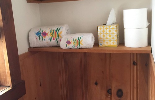 Holgate House | Beach Oasis Getaway-COACH HOUSE-Two Bungalows Available-Steps from the Water