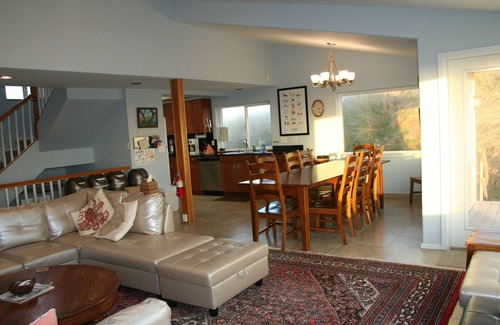 Bayshore House | BEACH, OCEAN FRONT, BAY FRONT HOUSE GREAT FOR FAMILIES AND FRIENDS