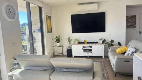 Wollongong CBD Apartment | beach pad