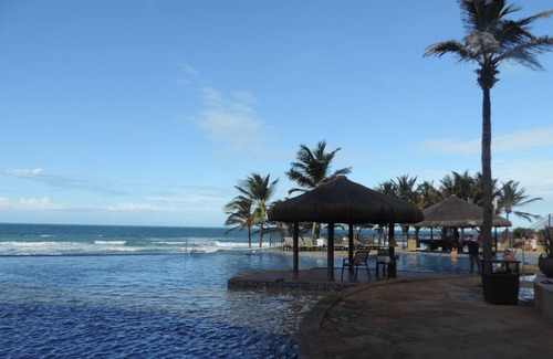 Porto das Dunas Apartment | BEACH PARK RESORT APARTMENT "FOOT IN THE SAND" FURNISHED 6 PEOPLE