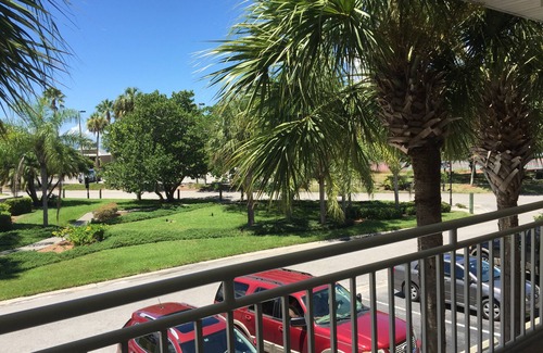 Ruskin Condo | Beach Resort Little Harbor-Tampa, FL