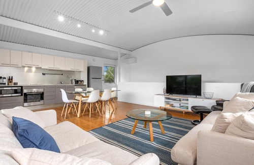 Casuarina House | Beach Shacks 1 240m to Beach with Pool, Spa and Bbq