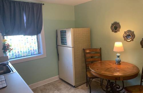 Cottage Line Apartment | Beach Side Studio #3 apts