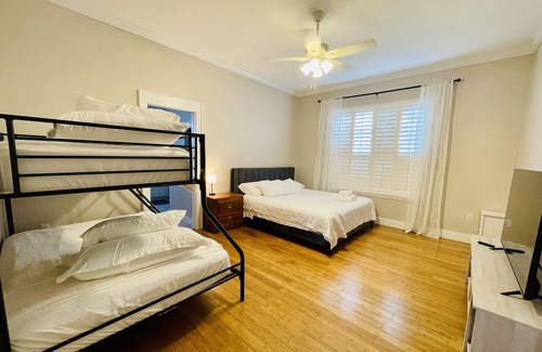 Palmetto House | Beach/Vacation House with a Jacuzzi, Dock, & more!