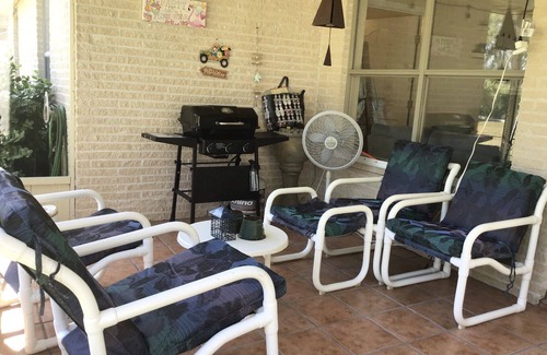 Laguna Vista Villa | Beach Vibes Only Villa- 10 PH