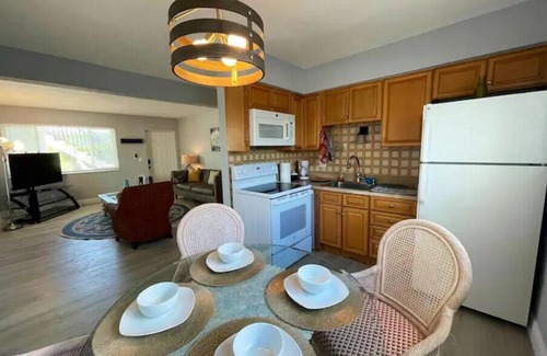 Singer Island Condo | Beach, World Class Snorkeling, Surfing & Fishing