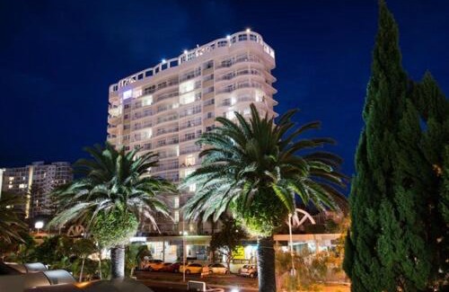 Coolangatta Hotel | Beachcomber International Resort